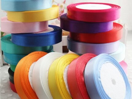 15 ROLLS SATIN RIBBON, 15 COLOURS , 25 Yards rolls each; 25 MM/1" RRP £30.00